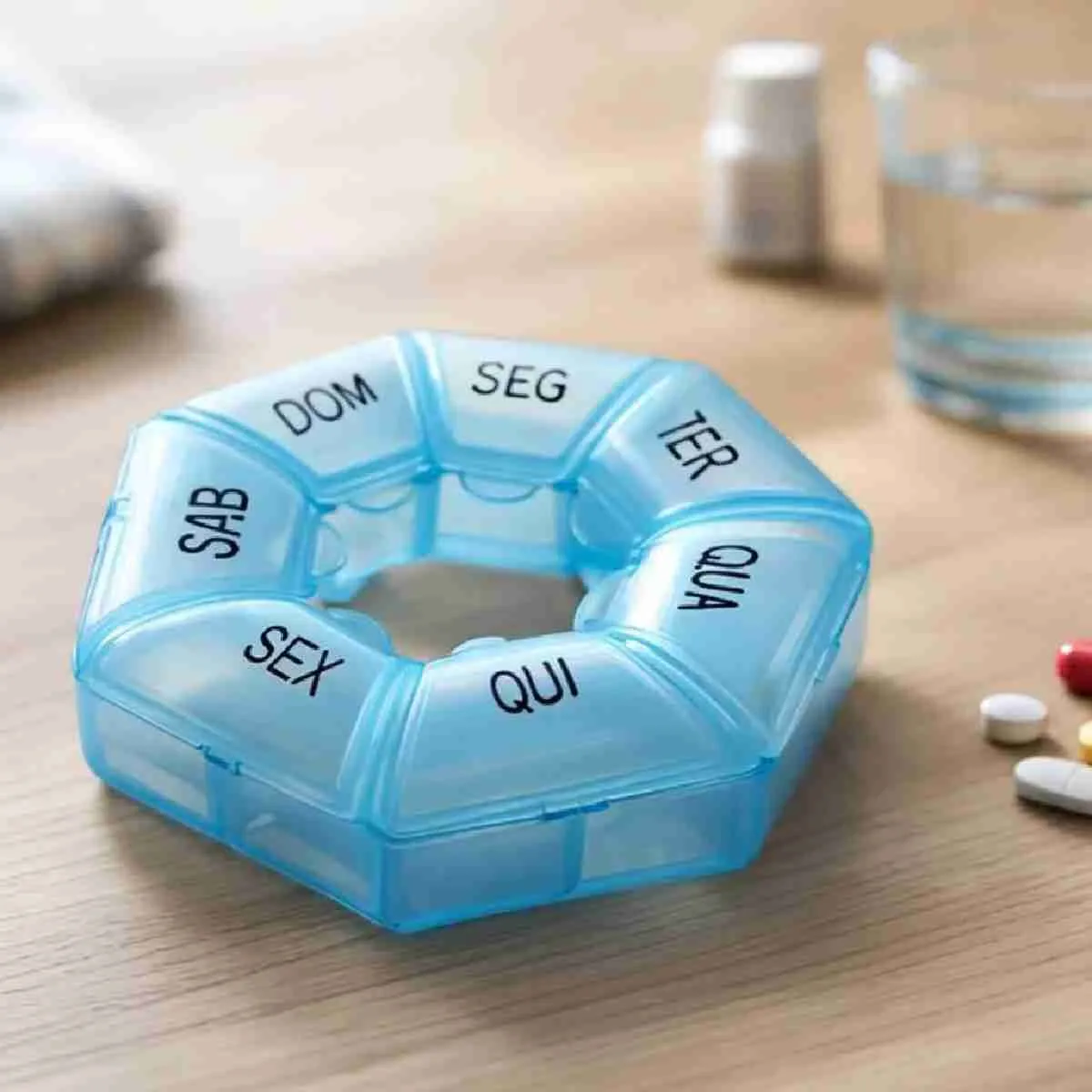 Porta Comprimidos Organizador Semanal de Remédios Com 07 Divisórias